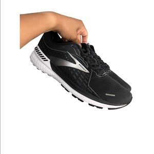 MEN'S BROOKS ADRENALINE GTS 21